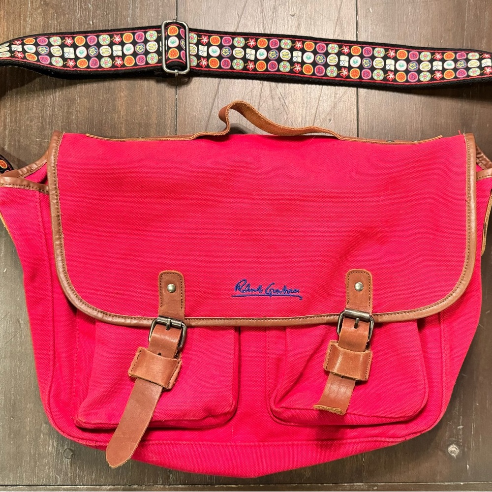 Robert Graham Atkins messenger bag  Single top handle, Adjustable shoulder strap
